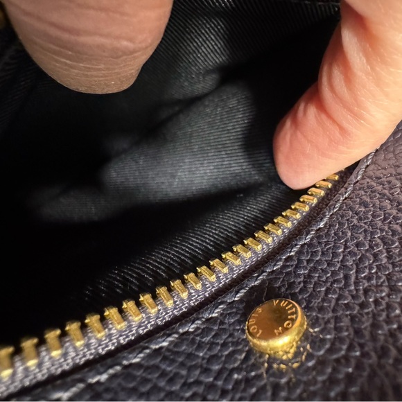 Louis Vuitton Navy and Red Empreinte Sully PM Bag - Picture 9 of 15